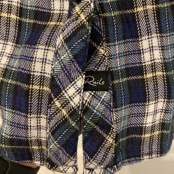 Rails Hunter button down shirt - Picture 3 of 5
